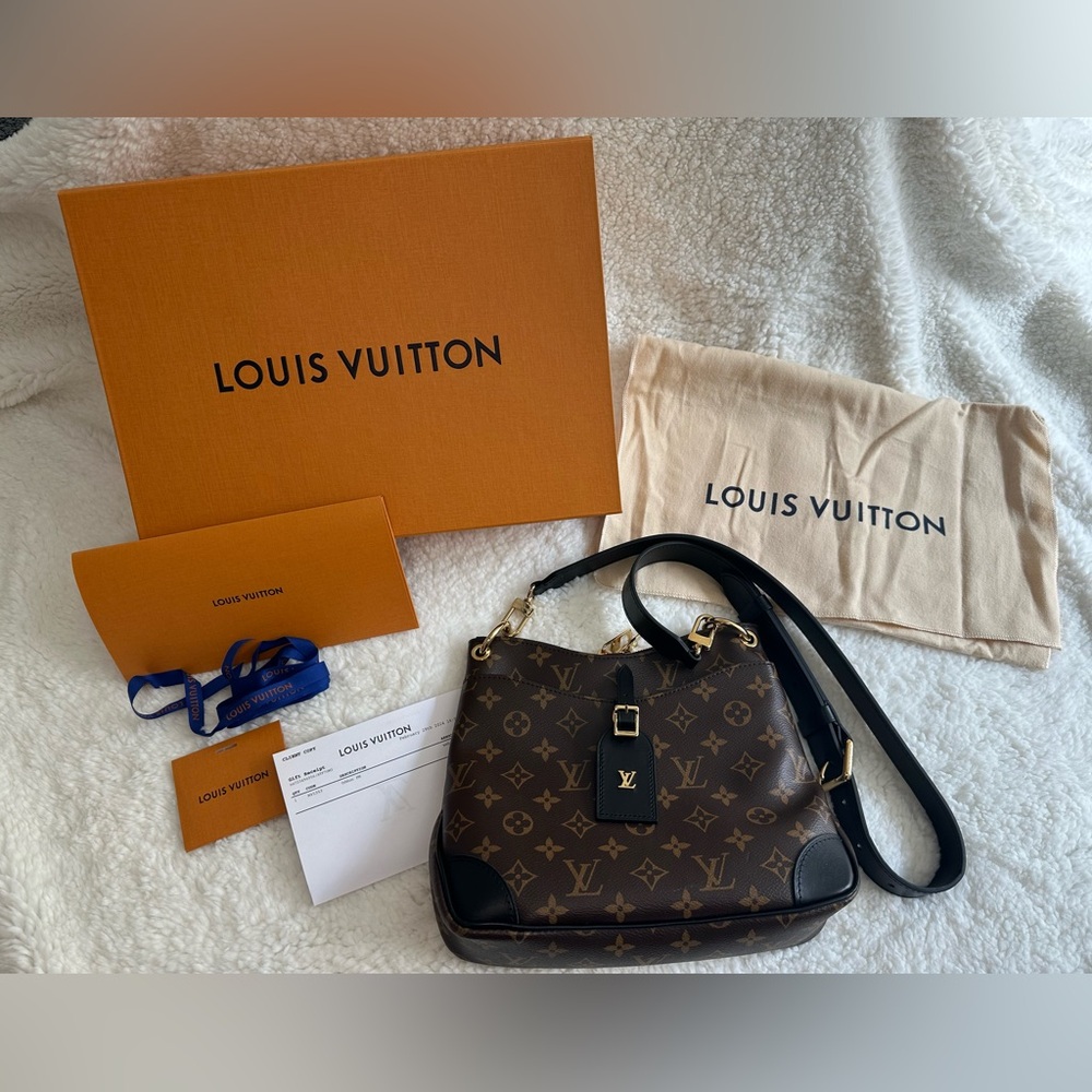 Like new! Louis Vuitton Odeon PM, classic monogram with black accents